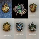 Harry Potter Hogwarts School Pin Badge lx0283