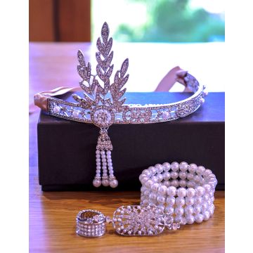 Silver 1920s Gatsby headband with pearl tassel and Art Deco crystal centerpiece