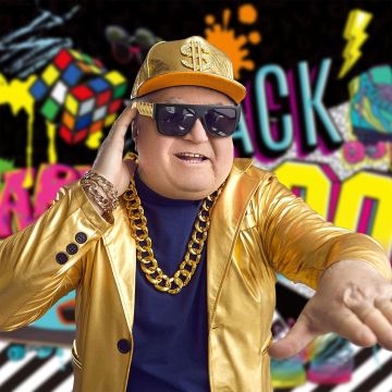Adult Hip-Hop Rapper Costume Accessory Set with Gold Cap and Bling Chains