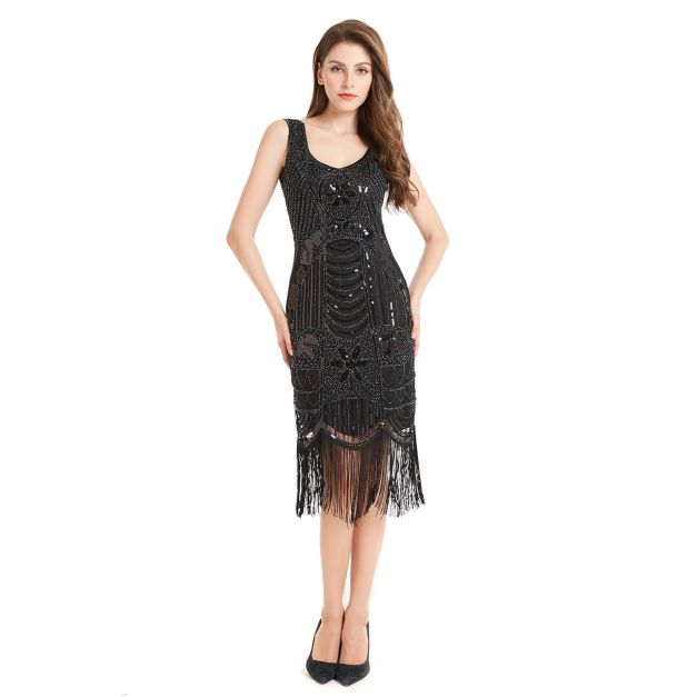 Black beaded flapper dress with Art Deco sequin embroidery and long fringe tassels Black beaded flapper dress with Art Deco sequin embroidery and long fringe tassels