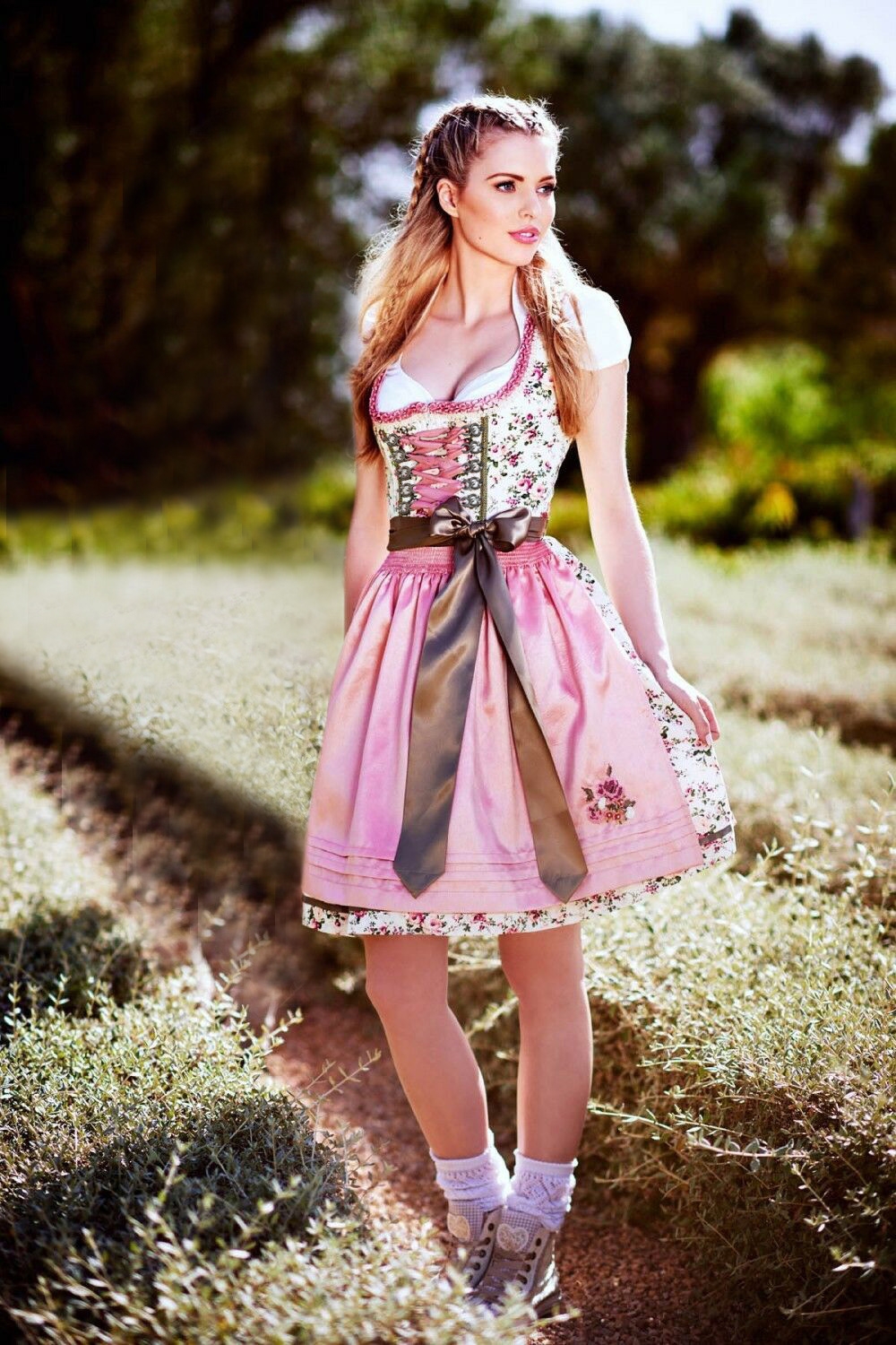 Ladies Are Spoilt for Choice with Costumes: An Infinite Array of Options!